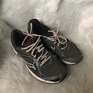 Saucony Marauder 2 Women’s Running Shoes size 11